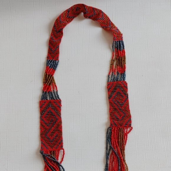 Beautiful 14 Strand Beaded Necklace Bib type Necklace - Picture 2 of 7